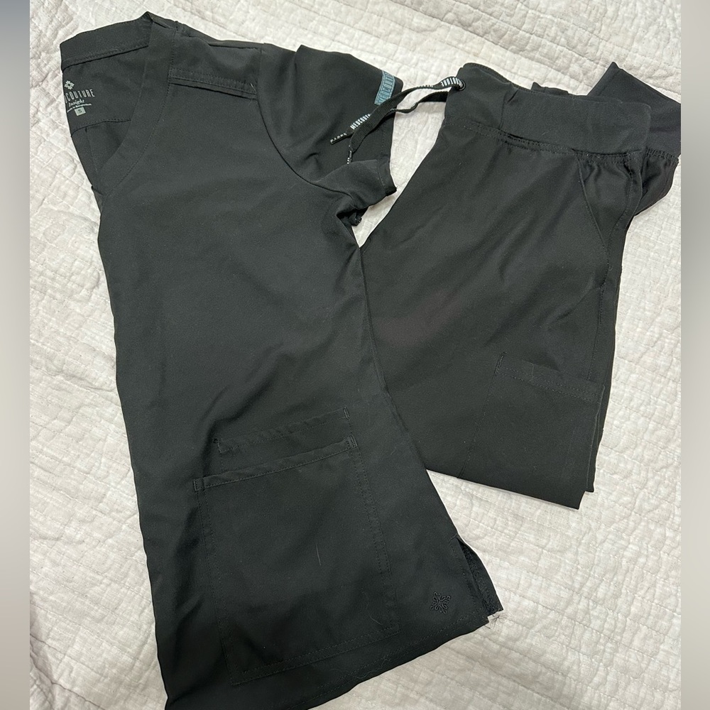 Medcouture Scrub set